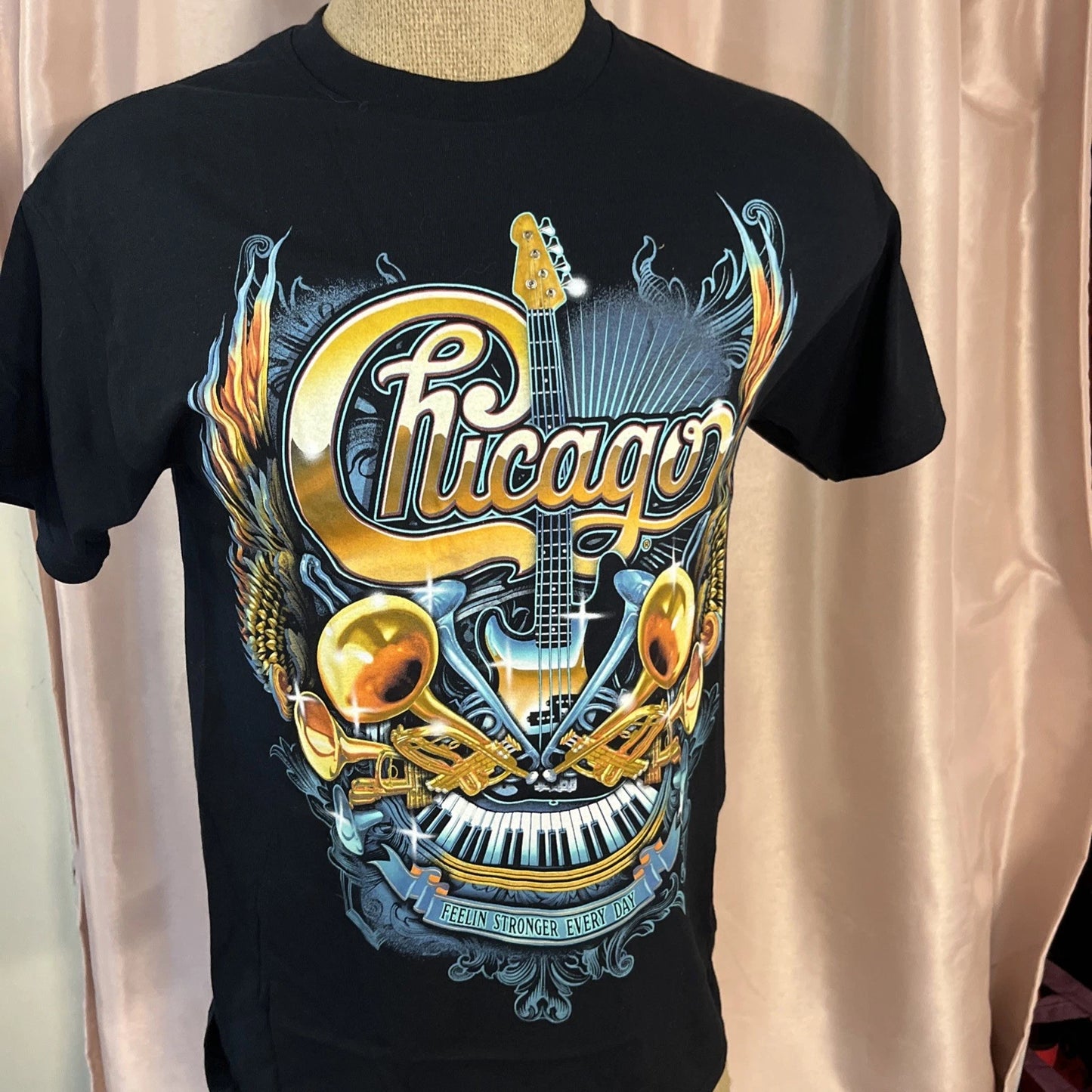 Chicago Band 2022 Tour Graphic T-Shirt Concert Tee Feelin Stronger SzMed. C