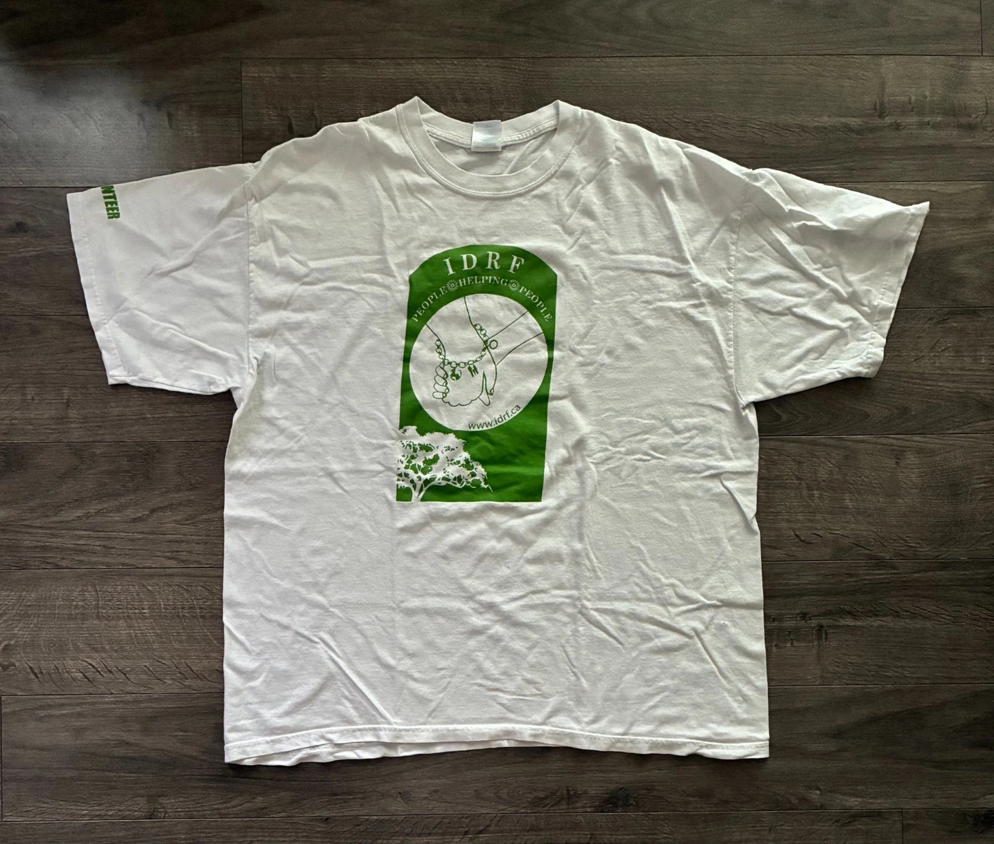 Oversize people helping people volunteer shirt