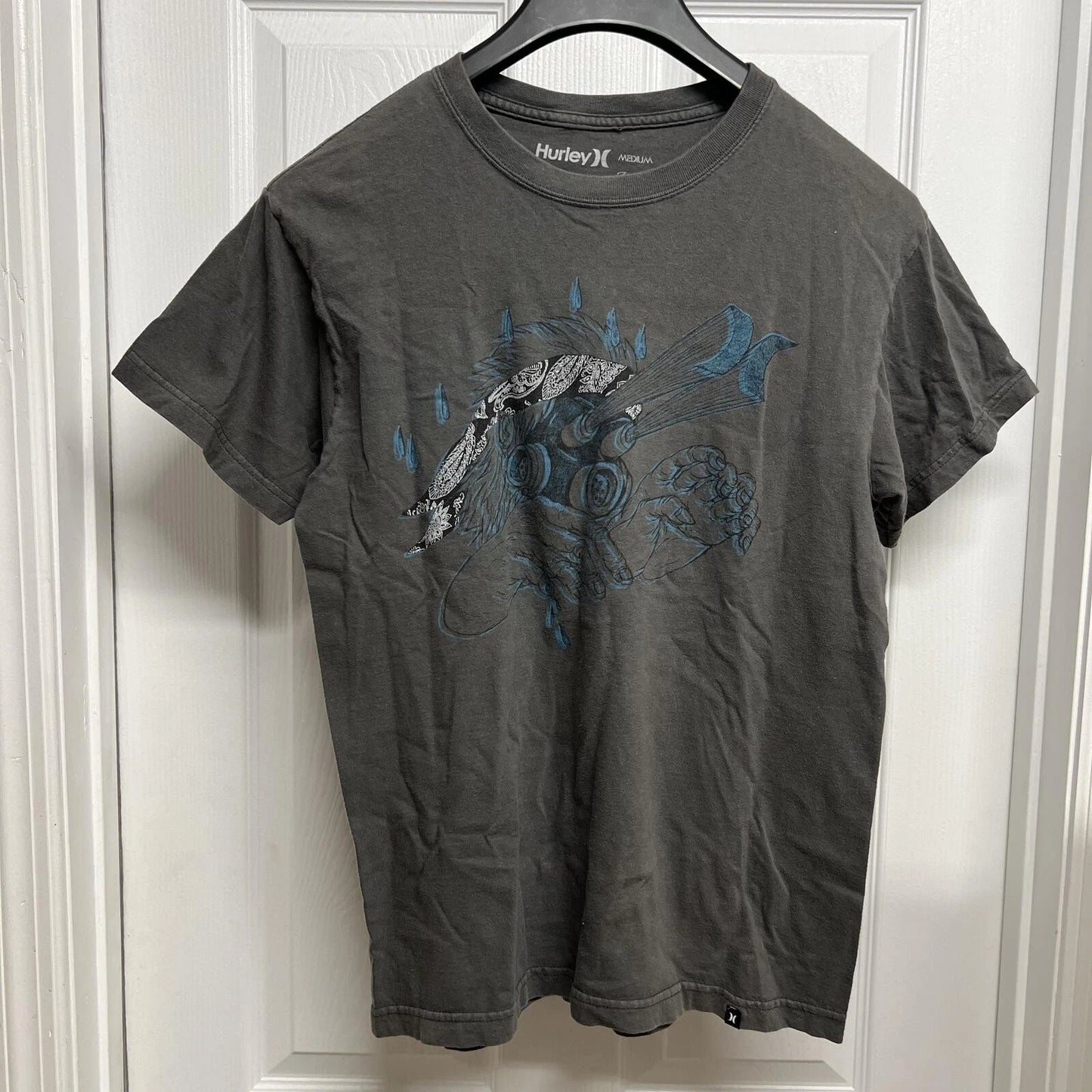 Y2K Hurley Grey Graphic T-Shirt Sz. M